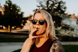 Joint Stiffness in the Morning Causes, Relief Techniques, and When to Worry